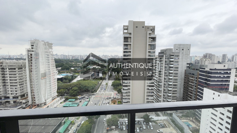 Imagem Apartamento com 2 Quartos à Venda, 104 m² em Moema - São Paulo