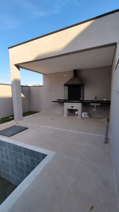 Imagem Sobrado com 3 Quartos à Venda, 120 m² em Villas Do Jaguari - Santana De Parnaíba