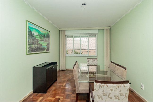 Imóvel com 2 Quartos à Venda,  em Petrópolis - Porto Alegre