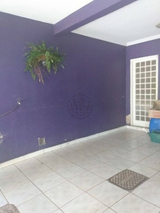 Imagem Casa com 6 Quartos à Venda, 200 m² em Samambaia Norte (samambaia) - Brasília Imagem Casa com 6 Quartos à Venda, 200 m² em Samambaia Norte (samambaia) - Brasília