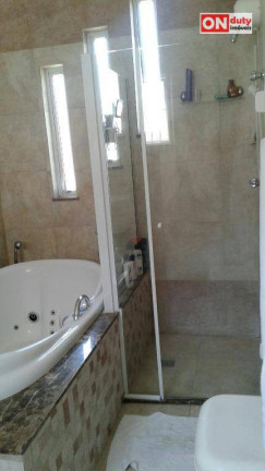 Imagem Sobrado com 3 Quartos à Venda, 360 m² em Boqueirão - Santos