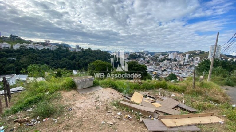 Terreno à Venda, 341 m²