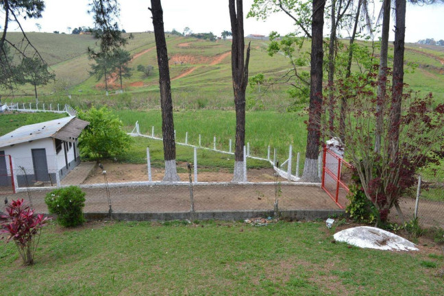 Imagem Chácara com 6 Quartos à Venda, 600 m² em Aralu - Santa Isabel Imagem Chácara com 6 Quartos à Venda, 600 m² em Aralu - Santa Isabel