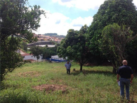 Imagem Terreno à Venda, 8 m² em Vila Batista - Bragança Paulista Imagem Terreno à Venda, 8 m² em Vila Batista - Bragança Paulista