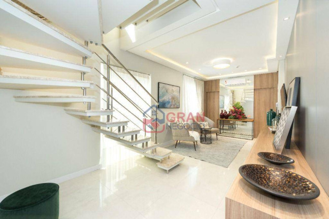 Imagem Apartamento com 4 Quartos à Venda, 205 m² em Praia De Bombas - Bombinhas Imagem Apartamento com 4 Quartos à Venda, 205 m² em Praia De Bombas - Bombinhas