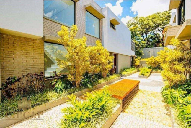 Imagem Casa com 3 Quartos à Venda, 560 m² em Moema - São Paulo Imagem Casa com 3 Quartos à Venda, 560 m² em Moema - São Paulo
