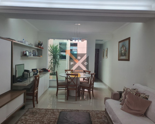 Casa com 3 Quartos à Venda, 191 m² em Vila Prudente - São Paulo