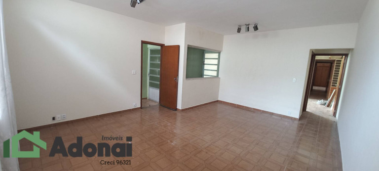 Imagem Casa com 2 Quartos à Venda, 253 m² em Anhangabaú - Jundiaí