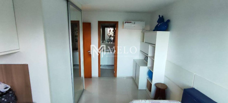 Imagem Apartamento com 4 Quartos à Venda, 205 m² em Jaqueira - Recife Imagem Apartamento com 4 Quartos à Venda, 205 m² em Jaqueira - Recife