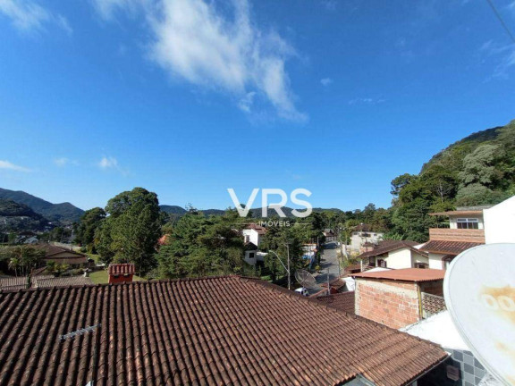 Imagem Casa com 4 Quartos à Venda, 218 m² em Granja Guarani - Teresópolis