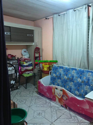 Imagem Casa com 6 Quartos à Venda, 186 m² em Jardim Zélia - Itaquaquecetuba Imagem Casa com 6 Quartos à Venda, 186 m² em Jardim Zélia - Itaquaquecetuba