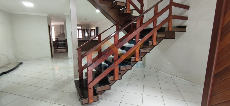 Imagem Casa com 3 Quartos à Venda, 260 m² em Industrial - Santana Do Paraíso