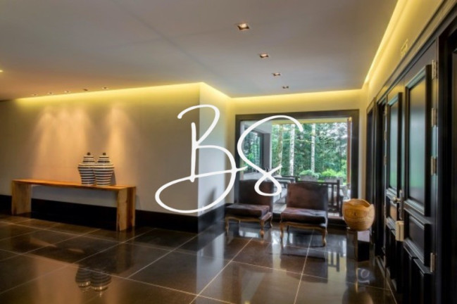 Imagem Apartamento com 3 Quartos à Venda, 319 m² em Planalto - Gramado