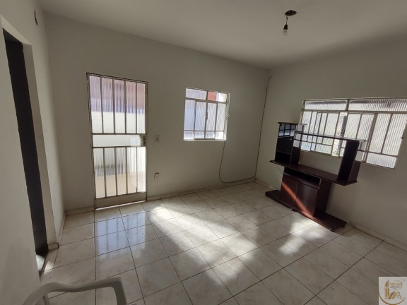 Imagem Casa com 9 Quartos à Venda, 280 m² em Vila Esportiva - Vespasiano