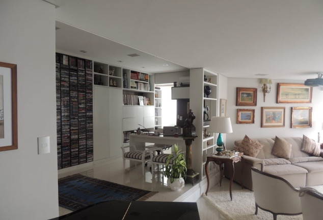 Imagem Apartamento com 4 Quartos à Venda, 245 m² em Campo Belo - São Paulo