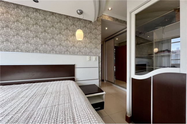 Imagem Imóvel com 3 Quartos à Venda, em Passo Da Areia - Porto Alegre Imagem Imóvel com 3 Quartos à Venda, em Passo Da Areia - Porto Alegre