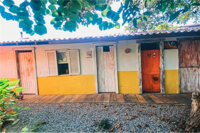 Imagem Casa com 3 Quartos à Venda,  em Bombinhas - Bombinhas