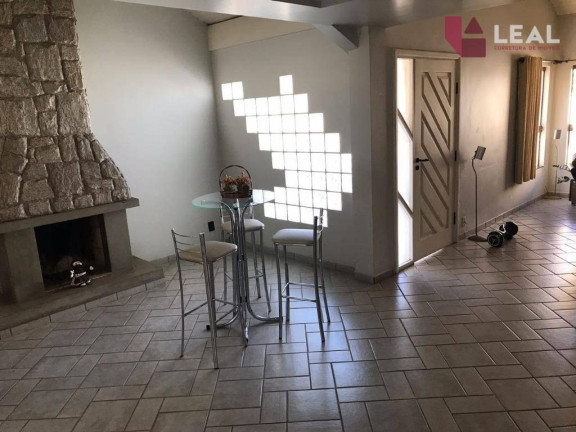 Imagem Casa com 4 Quartos à Venda, 390 m² em Santa Doroteia - Pouso Alegre