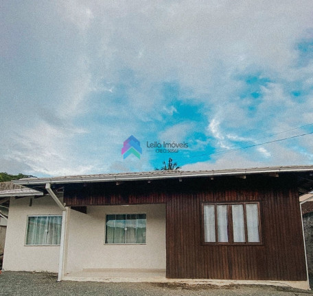 Casa com 2 Quartos à Venda, 103 m² em Beira Rio - Guaramirim