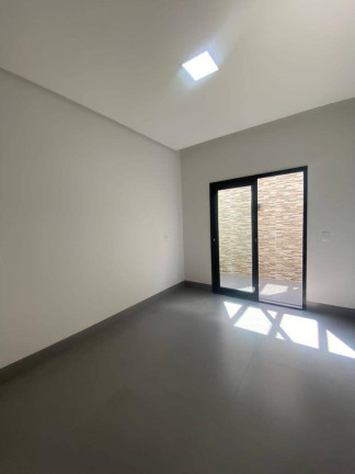 Imagem Casa com 3 Quartos à Venda, 163 m² em Parque Das Flores - Goiânia Imagem Casa com 3 Quartos à Venda, 163 m² em Parque Das Flores - Goiânia
