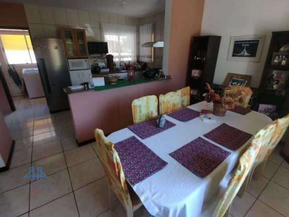 Imagem Casa com 3 Quartos à Venda, 150 m² em João Paulo - Florianópolis