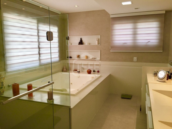 Imagem Casa com 5 Quartos à Venda, 750 m² em Barra Da Tijuca - Rio De Janeiro Imagem Casa com 5 Quartos à Venda, 750 m² em Barra Da Tijuca - Rio De Janeiro