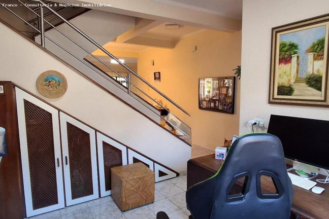 Imagem Sobrado com 5 Quartos à Venda, 270 m² em Rudge Ramos - São Bernardo Do Campo