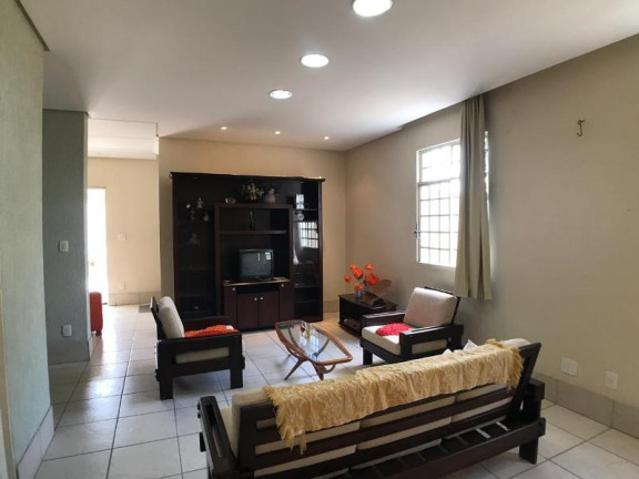 Imagem Casa com 3 Quartos à Venda, 358 m² em Minascaixa - Belo Horizonte