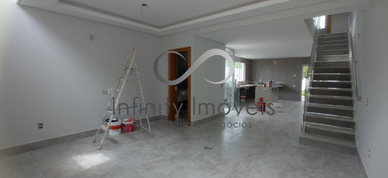 Imagem Casa com 3 Quartos à Venda, 250 m² em Lagoa Mansões - Lagoa Santa