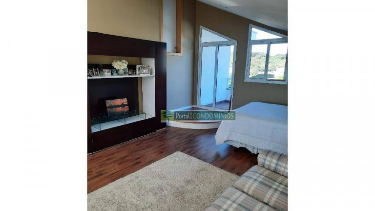 Imagem Casa com 4 Quartos à Venda, 450 m² em Santa Felicidade - Curitiba Imagem Casa com 4 Quartos à Venda, 450 m² em Santa Felicidade - Curitiba