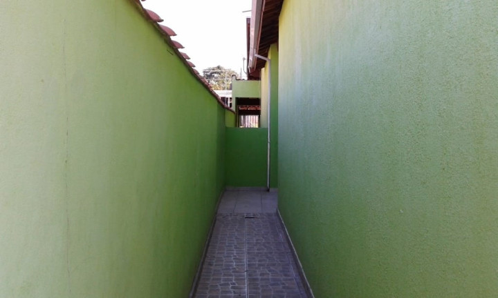 Casa com 2 Quartos à Venda, 100 m² em Conjunto Residencial Araretama - Pindamonhangaba