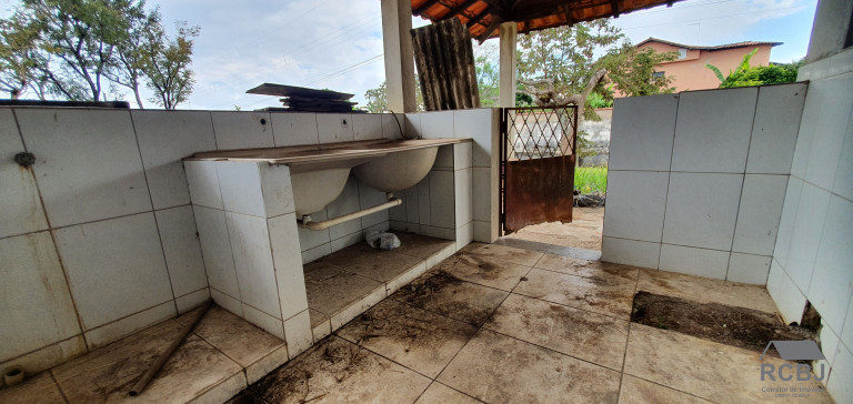 Imagem Casa com 3 Quartos à Venda,  em Fernão Dias - Esmeraldas