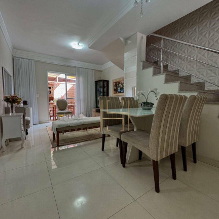 Casa com 3 Quartos à Venda, 180 m² em Morada De Laranjeiras - Serra