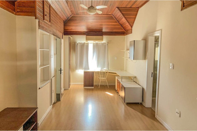 Imagem Casa de Condomínio com 3 Quartos à Venda, 212 m² em Chácara Das Pedras - Porto Alegre Imagem Casa de Condomínio com 3 Quartos à Venda, 212 m² em Chácara Das Pedras - Porto Alegre
