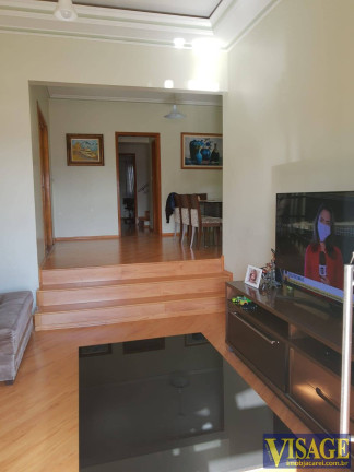 Imagem Casa com 3 Quartos à Venda, em Pq. Santo Antonio - Jacareí Imagem Casa com 3 Quartos à Venda, em Pq. Santo Antonio - Jacareí