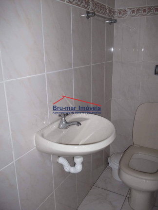 Imagem Casa com 2 Quartos à Venda, 120 m² em Marapé - Santos