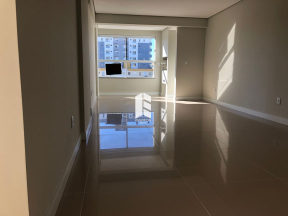 Imagem Apartamento com 2 Quartos à Venda, 80 m² em Centro - Santa Maria