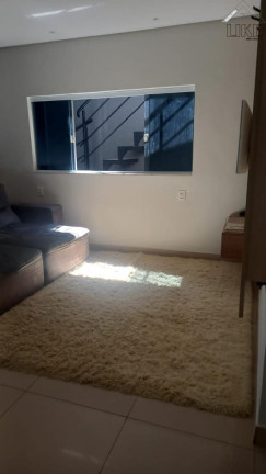 Imagem Casa com 2 Quartos à Venda, 320 m² em Loteamento Jardim Helena - São José Dos Campos