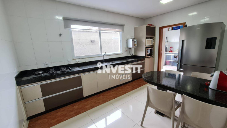 Imagem Sobrado com 3 Quartos à Venda, 252 m² em Jardim Veneza - Senador Canedo Imagem Sobrado com 3 Quartos à Venda, 252 m² em Jardim Veneza - Senador Canedo