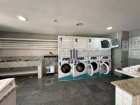 Imagem Apartamento com 1 Quarto para Alugar, 27 m² em Centro - Curitiba