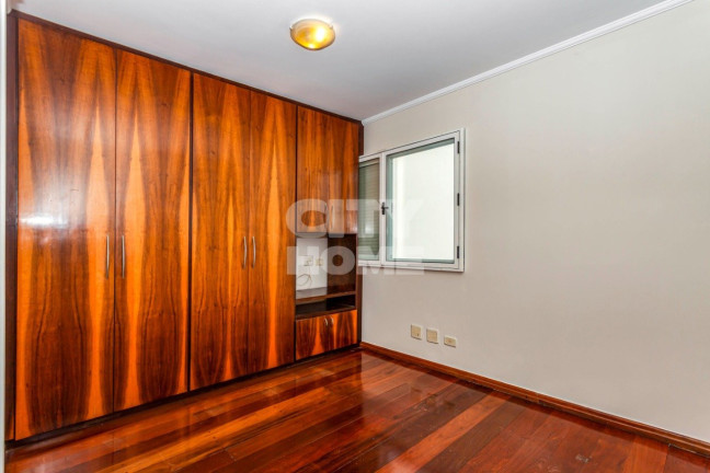 Imagem Apartamento com 2 Quartos à Venda, 250 m² em Itaim Bibi - São Paulo
