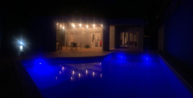 Imagem Casa com 3 Quartos à Venda, 450 m² em Bauru Imagem Casa com 3 Quartos à Venda, 450 m² em Bauru