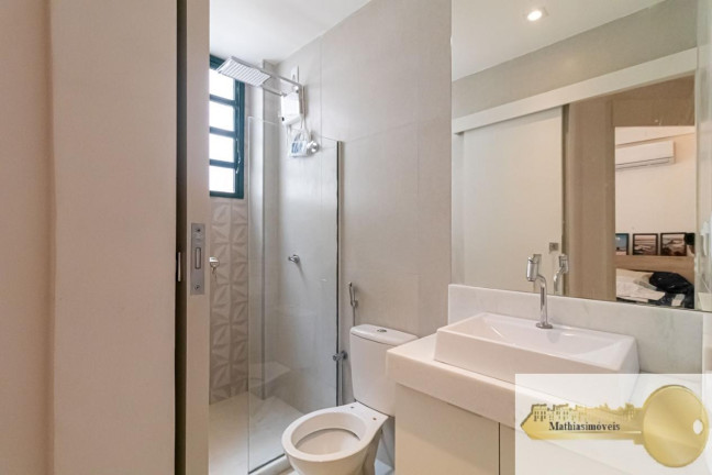 Imagem Apartamento com 2 Quartos à Venda, 68 m² em Copacabana - Rio De Janeiro