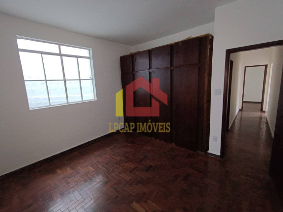 Imagem Casa com 3 Quartos à Venda, 470 m² em Sagrada Família - Belo Horizonte Imagem Casa com 3 Quartos à Venda, 470 m² em Sagrada Família - Belo Horizonte