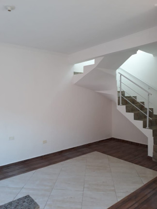 Imagem Sobrado com 2 Quartos à Venda, 75 m² em Balneário Itaguaí - Mongaguá Imagem Sobrado com 2 Quartos à Venda, 75 m² em Balneário Itaguaí - Mongaguá