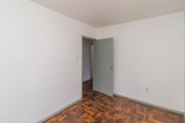 Imagem Imóvel com 2 Quartos à Venda, 44 m² em Jardim Itu - Porto Alegre Imagem Imóvel com 2 Quartos à Venda, 44 m² em Jardim Itu - Porto Alegre