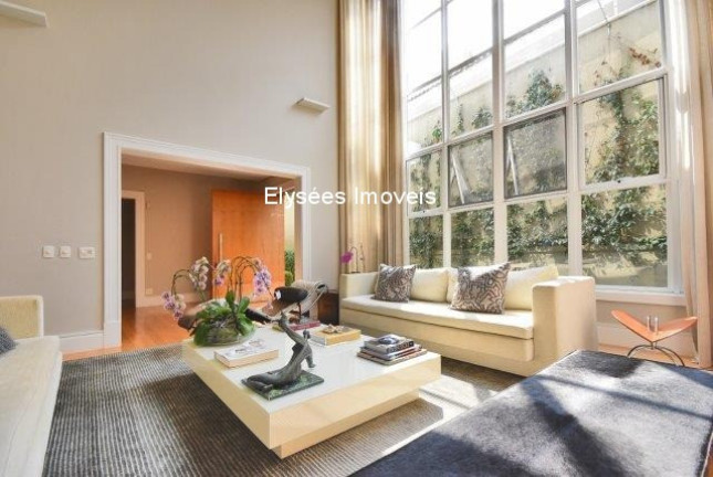 Imagem Casa com 4 Quartos à Venda, 500 m² em Morumbi - São Paulo Imagem Casa com 4 Quartos à Venda, 500 m² em Morumbi - São Paulo