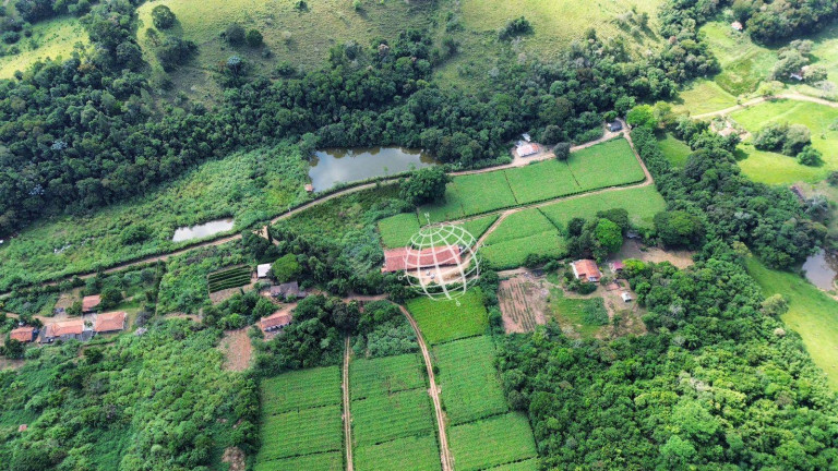 Imagem Fazenda à Venda, 400 m² em Bairro Canedos - Piracaia Imagem Fazenda à Venda, 400 m² em Bairro Canedos - Piracaia