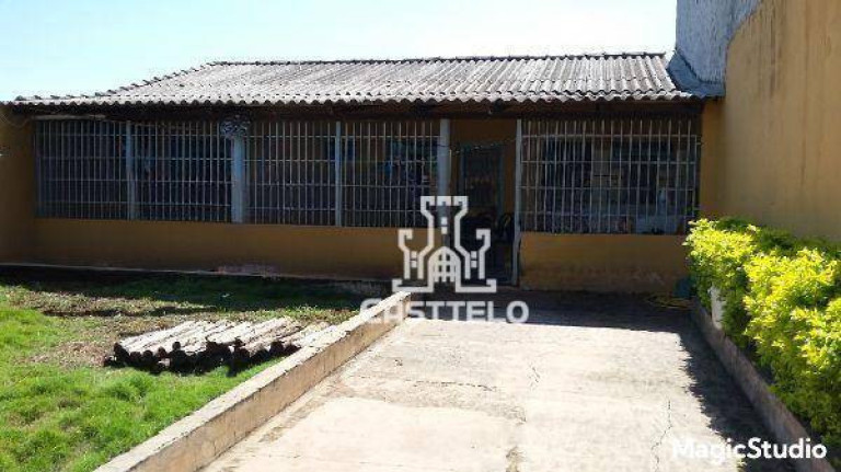 Casa com 1 Quarto à Venda, 40 m² em Cafezal - Londrina