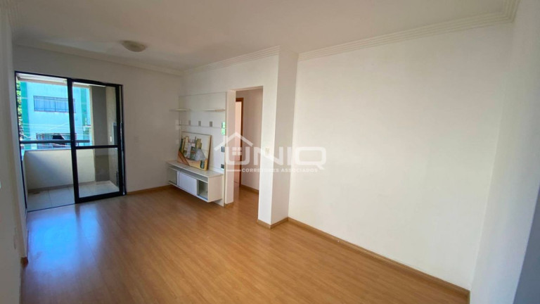 Imagem Apartamento com 2 Quartos à Venda, 61 m² em Centro - Pato Branco